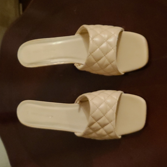 Pinky taupe slide heels Bottega Veneta inspired - Picture 4 of 5